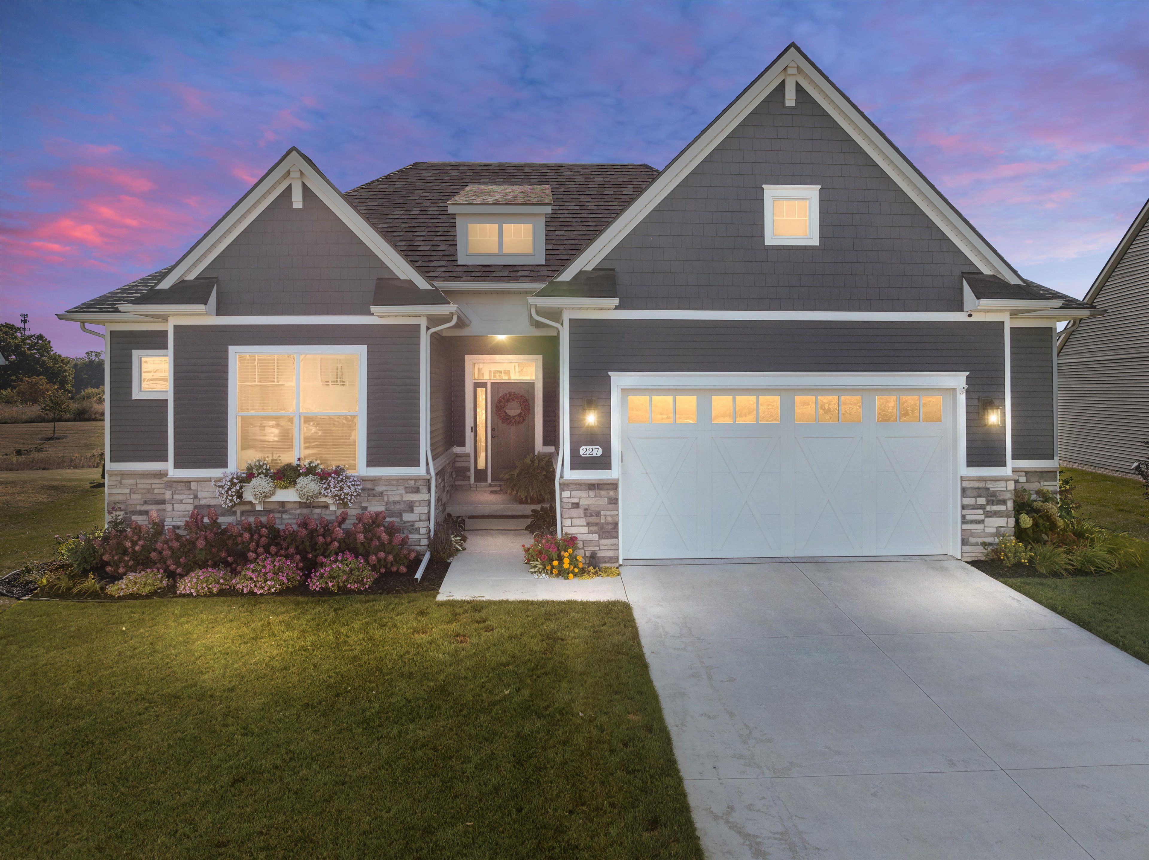 Campolina Rd, Chelsea, MI 48118