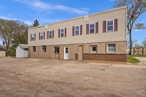 b-827 E Wilson Street, Batavia, IL, 60510 | Card Image