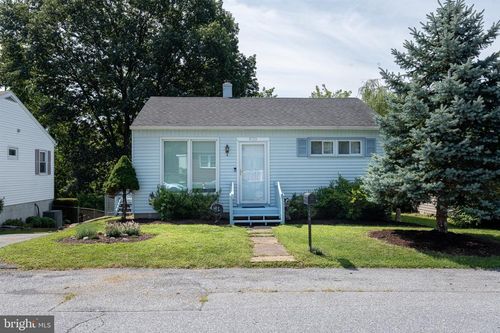 4713 Hillside Rd, HARRISBURG, PA, 17109-5203 | Card Image