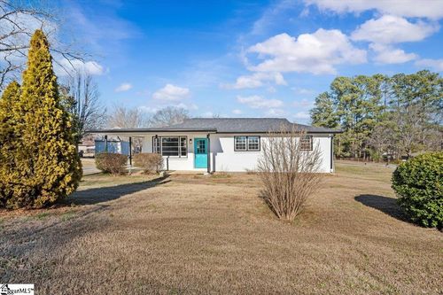 3 Fargo Cir, Greenville, SC, 29611-4031 | Card Image