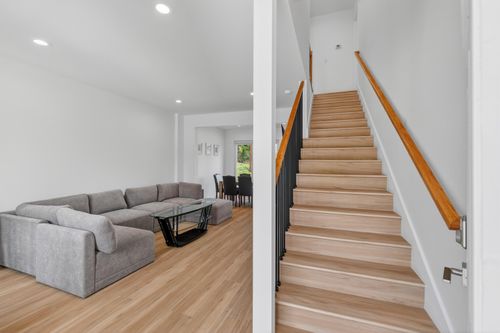 385 S Converse Street, spartanburg, SC, 29306 | Card Image