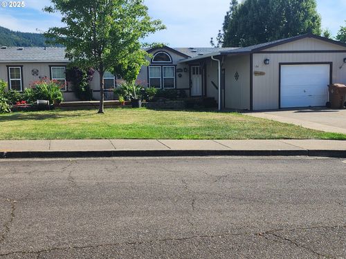 184 Se Cordelia Dr, MyrtleCreek, OR, 97457 | Card Image