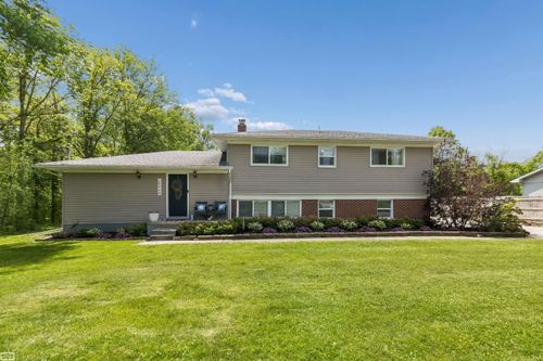 28444 29 Mile Rd, Lenox, MI, 48048-1131 | Card Image