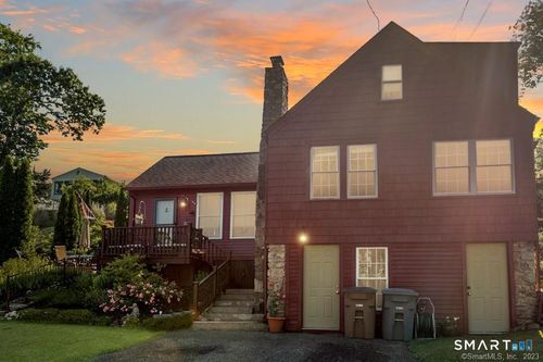 27 Edge Hill Rd, Niantic, CT, 06357-2005 | Card Image