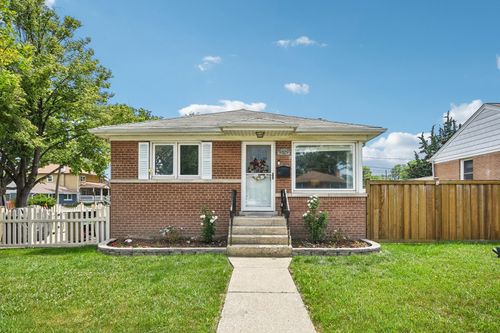 9329 Lincoln Ave, Brookfield, IL, 60513-1254 | Card Image