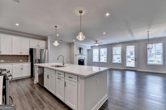 6270 Bracken Brown Dr, Townhouse with 3 bedrooms, 3 bathrooms and 2 parking in Alpharetta GA | Image 8