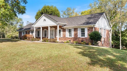 575 Joyce Cir, Lewisburg, TN, 37091-3656 | Card Image