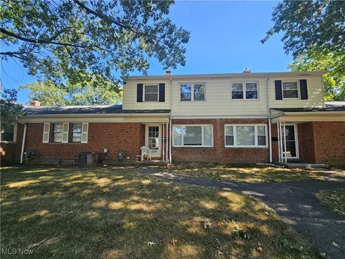 6359 Olde York Rd, Parma Heights, OH, 44130-3022 | Card Image