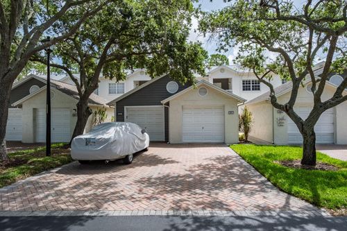apt-1617-11455 Harbor Way, LARGO, FL, 33774-3761 | Card Image