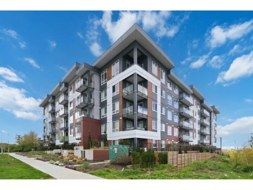 413-8117 200a St, Langley, BC, V2Y3W9 | Card Image