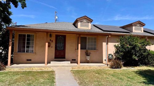 95 W Downs St, Stockton, CA, 95204-1922 | Card Image