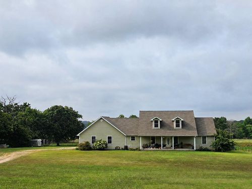 4534 County Road 7000, West Plains, MO, 65775-7611 | Card Image