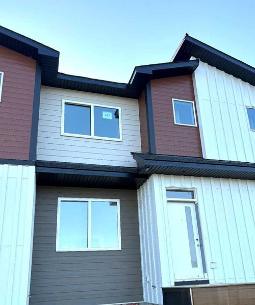 367 Wolf River Dr Se, Calgary, AB, T2X6G7 | Card Image