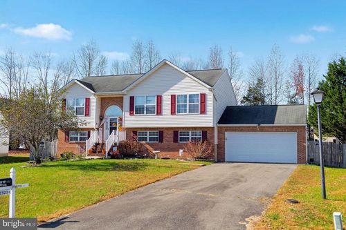 7523 Sterling Dr, FREDERICKSBURG, VA, 22407-7379 | Card Image