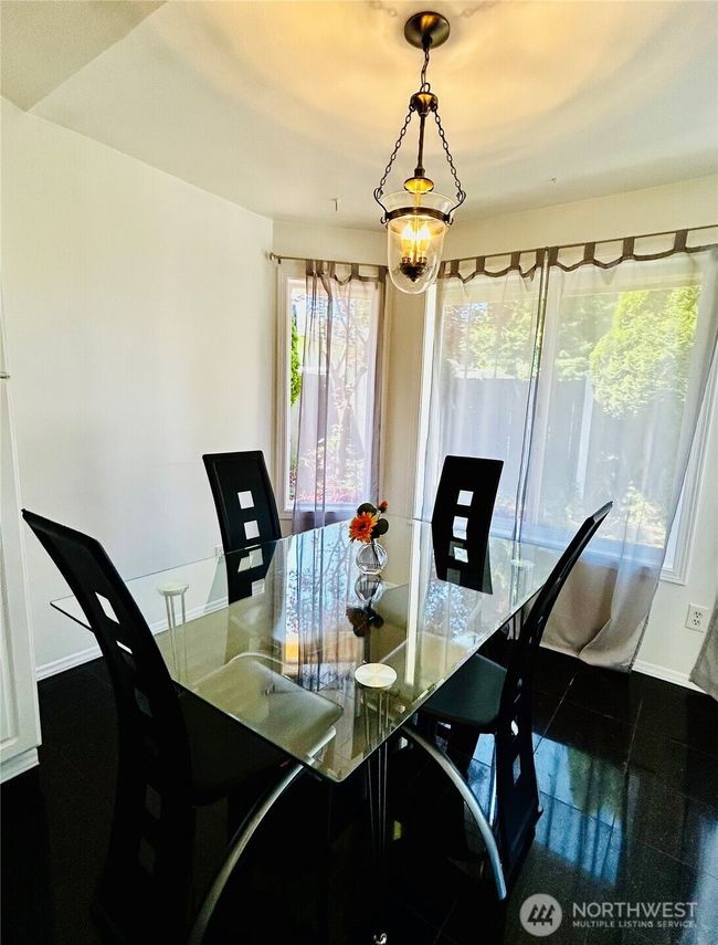 226 105 Th St Se, House other with 4 bedrooms, 2 bathrooms and 2 parking in Everett WA | Image 5