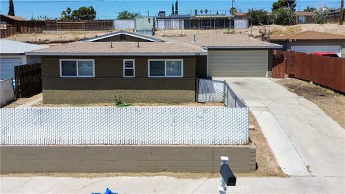 660 Elm Dr, Barstow, CA, 92311-3114 | Card Image