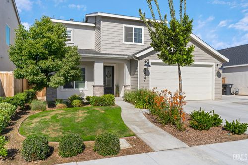 3407 Trail River Ln, Shafter, CA, 93263-9408 | Card Image