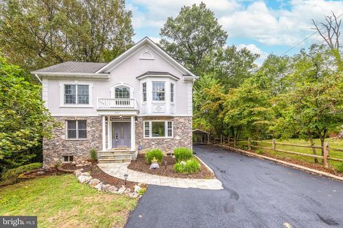 4009 Estabrook Dr, ANNANDALE, VA, 22003-2412 | Card Image