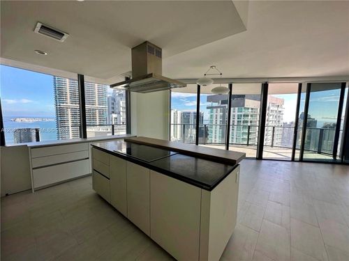 unit-4301-1000 Brickell Plz, Miami, FL, 33131 | Card Image