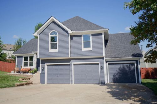 1120 Nw 73rd Ter, Kansas City, MO, 64118-8400 | Card Image