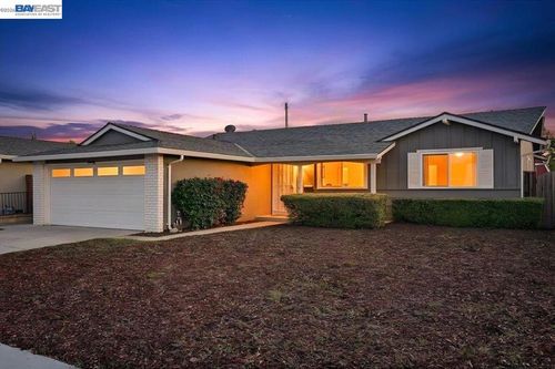1961 Mclaughlin Ave, San Jose, CA, 95122-2962 | Card Image