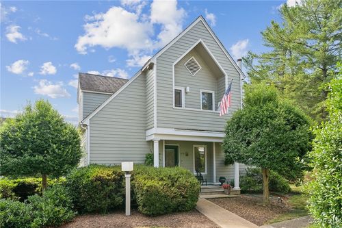 8256 Greystone West Cir, Henrico, VA, 23229-7274 | Card Image