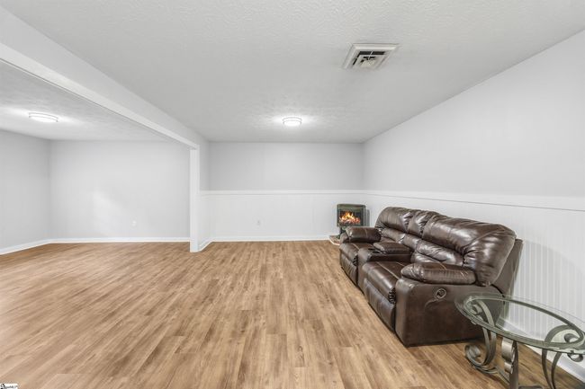 223 E Powers Dr, House other with 3 bedrooms, 3 bathrooms and 1 parking in Easley SC | Image 23
