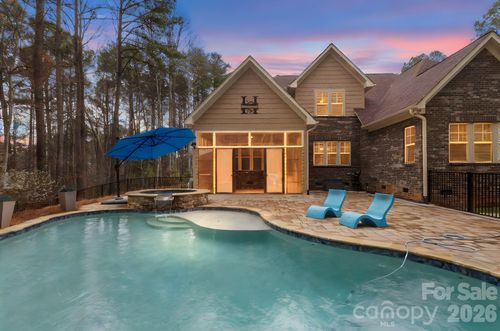 7261 Bay Ridge Dr, Denver, NC, 28037-8477 | Card Image