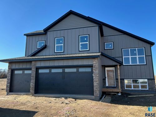 2112 E Bergen Cir Circle, Brandon, SD, 57005 | Card Image