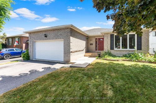343 Sunrise Cres, Kingston, ON, K7M8A5 | Card Image