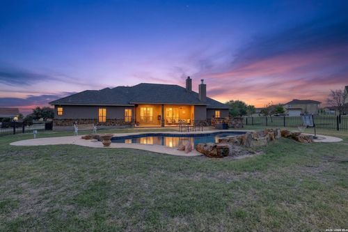 121 Abrego Mount Dr, Floresville, TX, 78114-6676 | Card Image