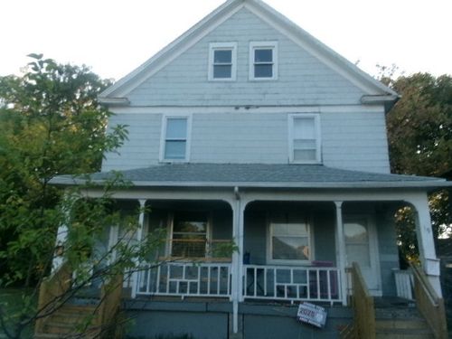 17 Aurora St, Rochester, NY, 14621-5601 | Card Image
