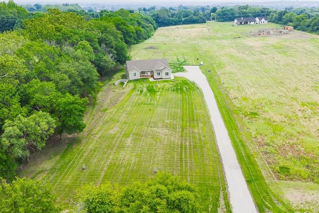 938 Mount Calvary Rd, House other with 5 bedrooms, 3 bathrooms and null parking in Lansing KS | Image 30