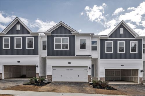 130 Scotland Ln, Harmony, PA, 16037-7802 | Card Image