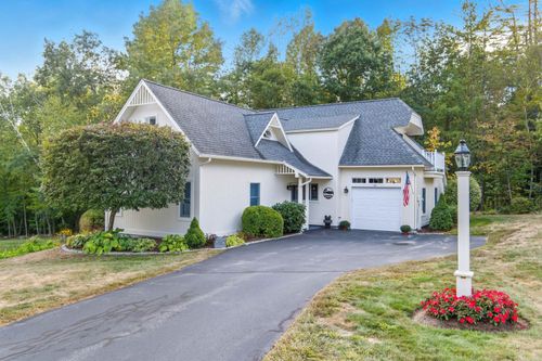 11 Lantern Cir, Laconia, NH, 03246-4089 | Card Image