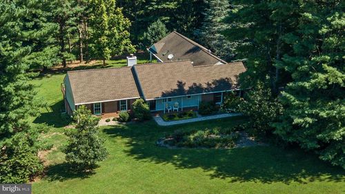 6 Deer Haven Ln, White Hall, MD, 21161-9180 | Card Image