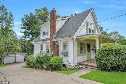187 Mccosh Rd, Montclair, NJ, 07043-2105 | Card Image