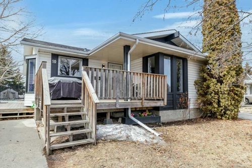 10 Chappel Dr, Red Deer, AB, T4P2R8 | Card Image