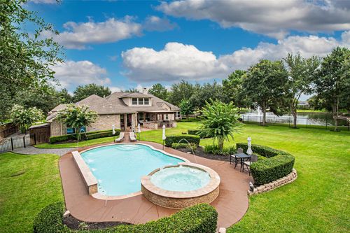 17403 Ledgefield, Cypress, TX, 77433-2065 | Card Image