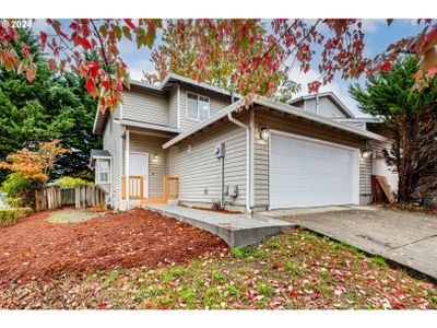 1128 W 35 Th Way, Home with 3 bedrooms, 2 bathrooms and 2 parking in Vancouver WA | Image 1