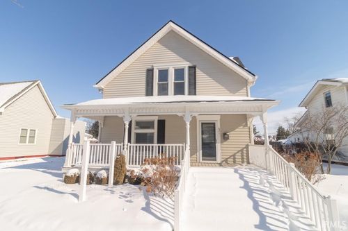 621 N State St, Greenfield, IN, 46140-1403 | Card Image