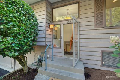 1613 Nw 191st Street, House other with 3 bedrooms, 1 bathrooms and 2 parking in Shoreline WA | Image 3