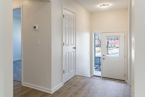 1501 21st Ave Nw, New Brighton, MN, 55112-5535 | Card Image