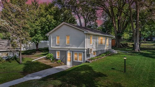595 Kimball St Ne, Fridley, MN, 55432-1642 | Card Image