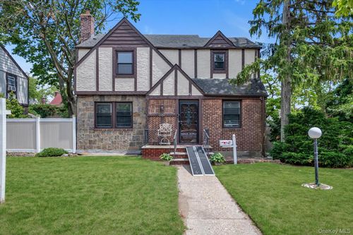 117-47 221st St, Cambria Heights, NY, 11411-1612 | Card Image