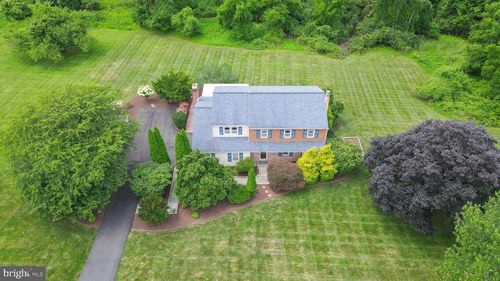 1155 Cardinal Dr, West Chester, PA, 19382-7814 | Card Image
