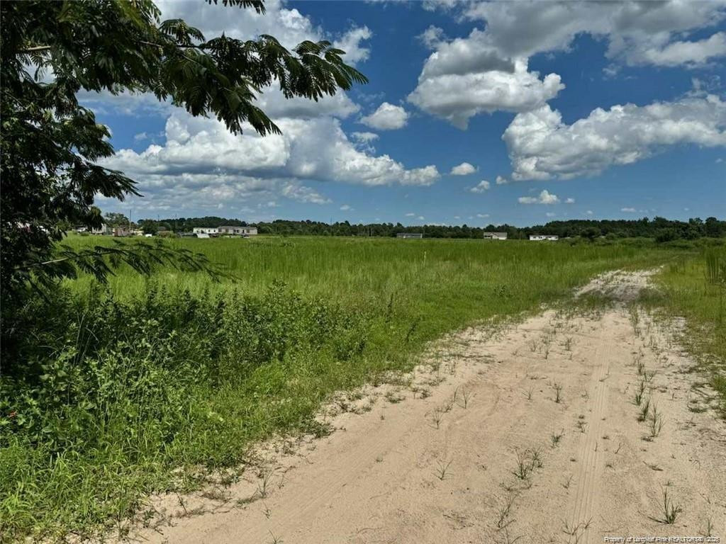 Land in Maxton 5