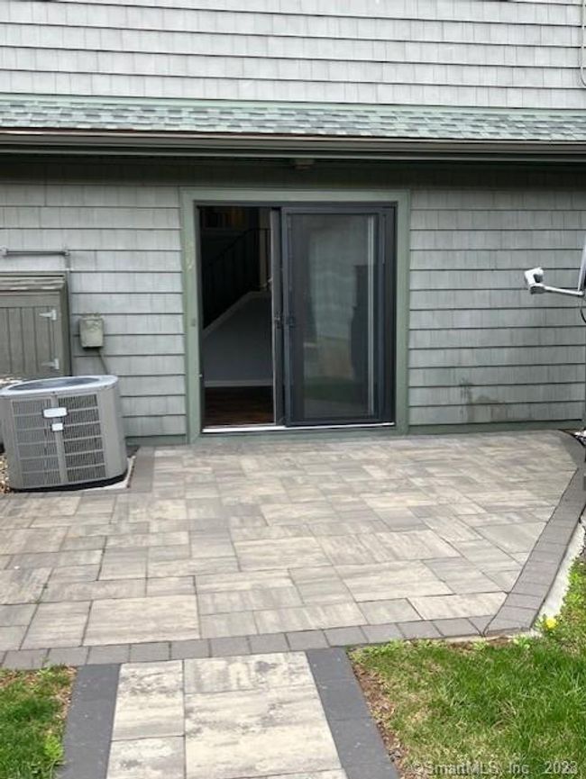 Patio for grilling! | Image 10