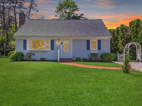 7 Chesleys Way, South Yarmouth, MA, 02664 | Card Image