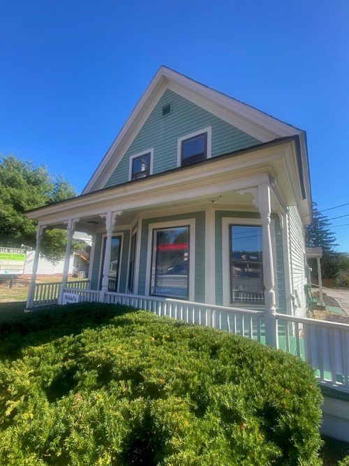 201-3 Nashua Rd, Londonderry, NH, 03038-3332 | Card Image